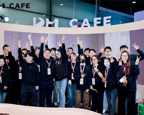 三天狂揽1710万！DM CAFE上海博华展再创加盟签约新纪录